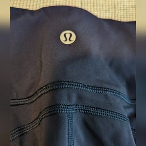 Lululemon leggings with pockets